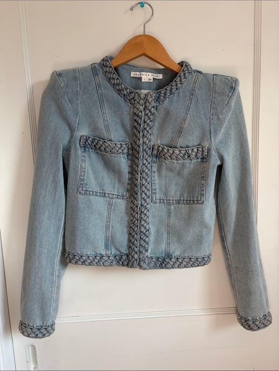 Veronica Beard Jackets & Blazers - Veronica Beard Lt Blue Arrowe Cropped Denim Blazer Jacket with Braided Trim - 2